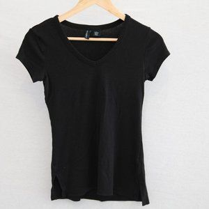 cynthia rowley womens black v-neck tee size xs